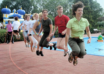 Traditionele spelletjes op schoolplein